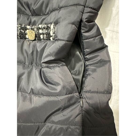Anne Klein Black Quilted Jacket/Wool Trim, Sz M Excellent Condition A759 - Picture 10 of 10